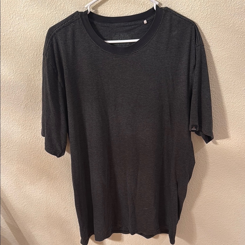 Men's Prana Striped Shirt, Size XL, Used